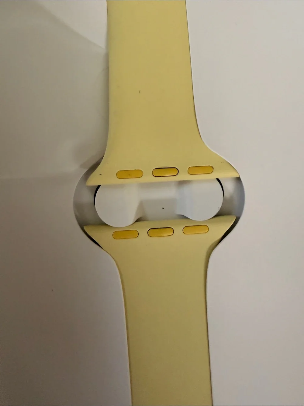 New Authentic Apple Watch 40mm Sport Band Lemon Cream W/Box
